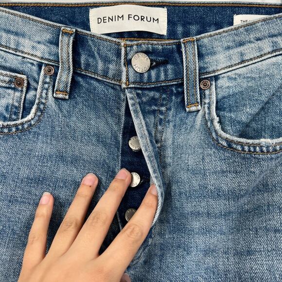 Denim Forum Aritzia The Yoko High Rise Slim Jeans Button Fly - Picture 3 of 8